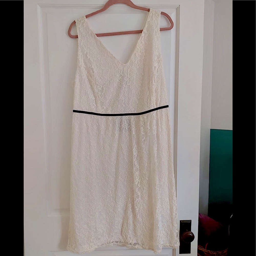 M.Studio Lace White Mini Dress 👗